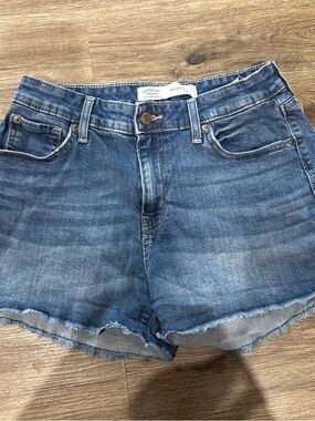 Signature by Levi Strauss Women's Medium Blue High-Rise Cutoff Denim Shorts